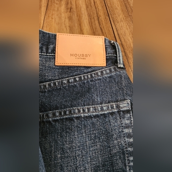 Moussy Vintage MV Capac Wide Straight Cropped high rise Jean 24 blue cotton nwt - Picture 3 of 15